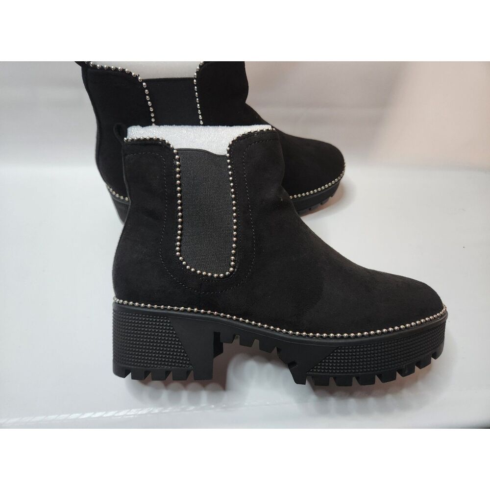 Cape Robbin Tilda Platform Lug Booties Women’s 7 Black